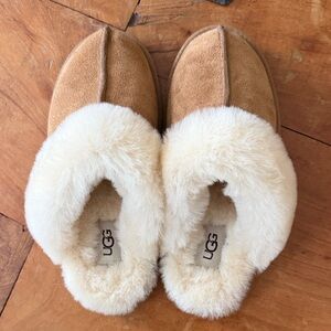 Ugg Shearling Slippers size 5